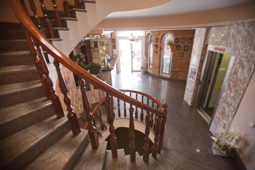 Cabo De Mar Hotel 2*